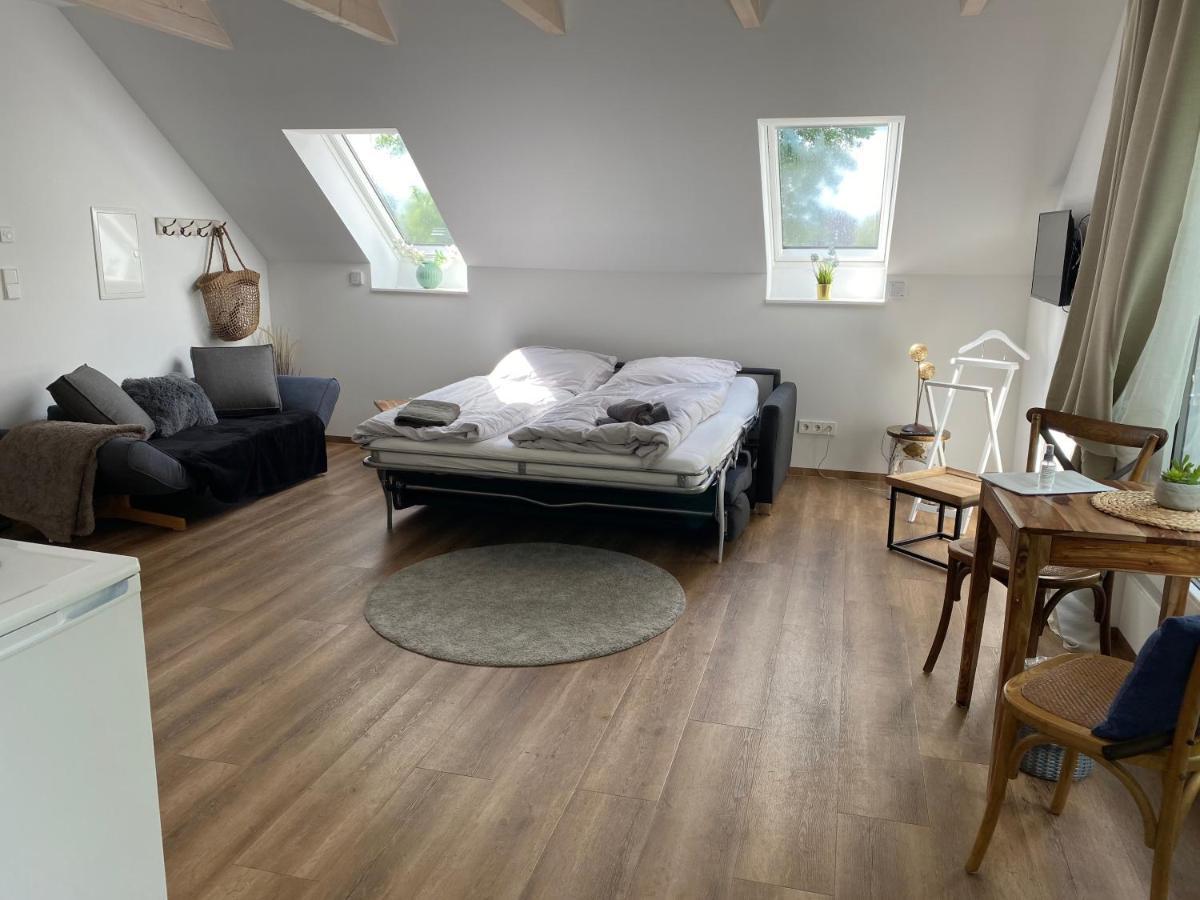 Tiny House Oder Ferienwohnung Auf Der Sunset Marina Берлин Екстериор снимка