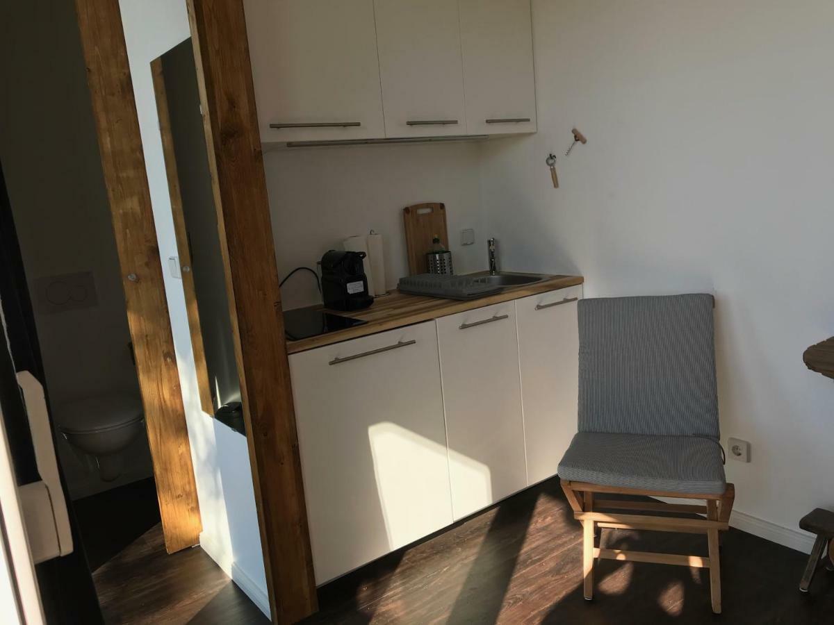 Tiny House Oder Ferienwohnung Auf Der Sunset Marina Берлин Екстериор снимка