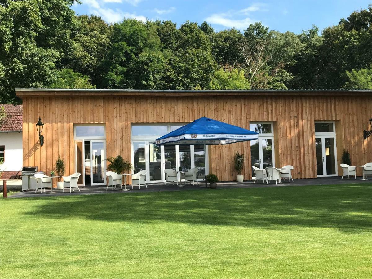 Tiny House Oder Ferienwohnung Auf Der Sunset Marina Берлин Екстериор снимка